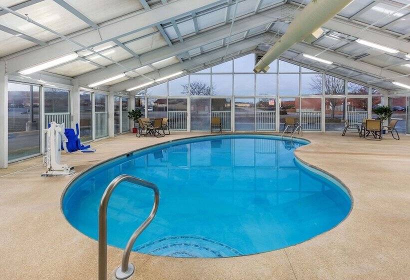 Hotel La Quinta By Wyndham Rockford
