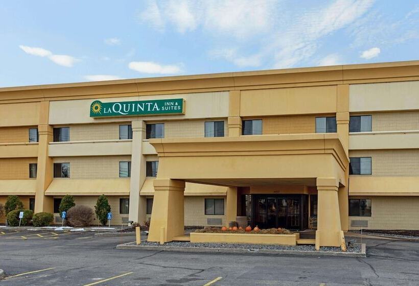 Отель La Quinta By Wyndham Stevens Point
