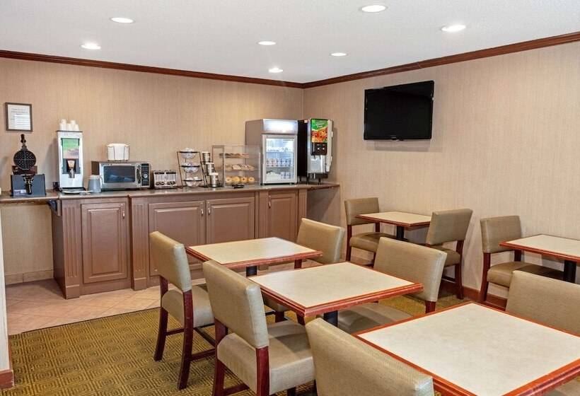 فندق La Quinta By Wyndham Stevens Point