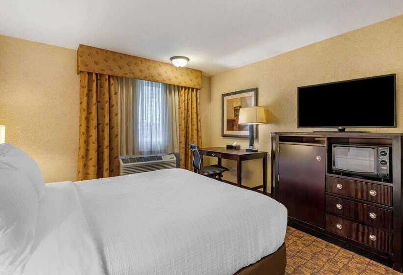 Lloyd Hotel Astoria Bayfront, Ascend Hotel Collection