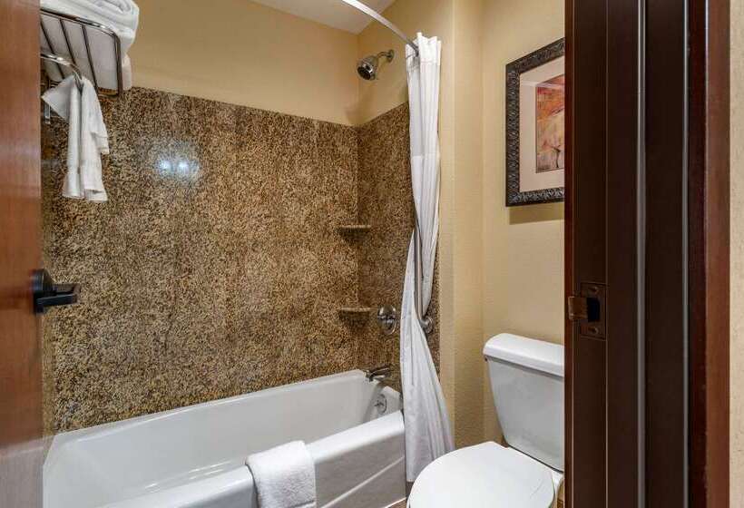 Lloyd Hotel Astoria Bayfront, Ascend Hotel Collection