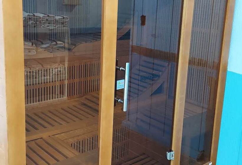 Magnuson Hotel Country Inn