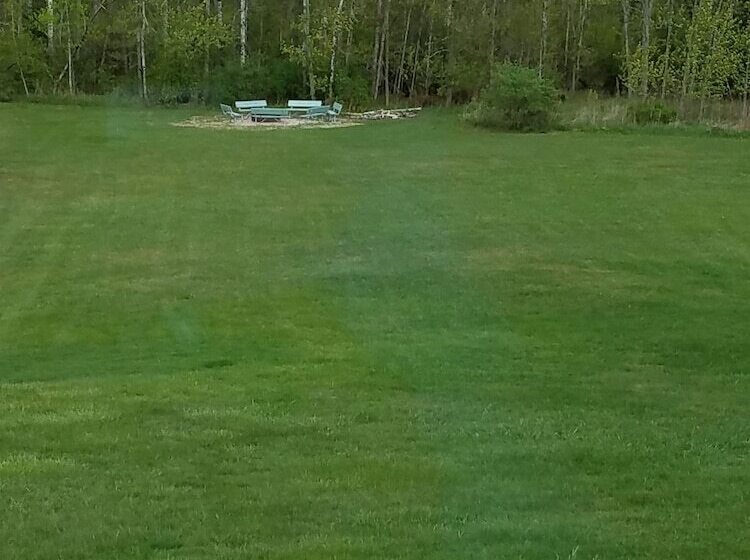 فندق Parkwood Lodge