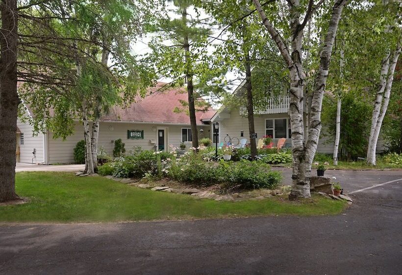 فندق Parkwood Lodge