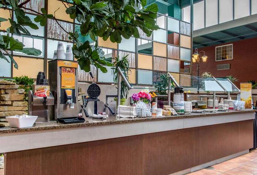 Quality Hotel Conference Center Cincinnati Blue Ash