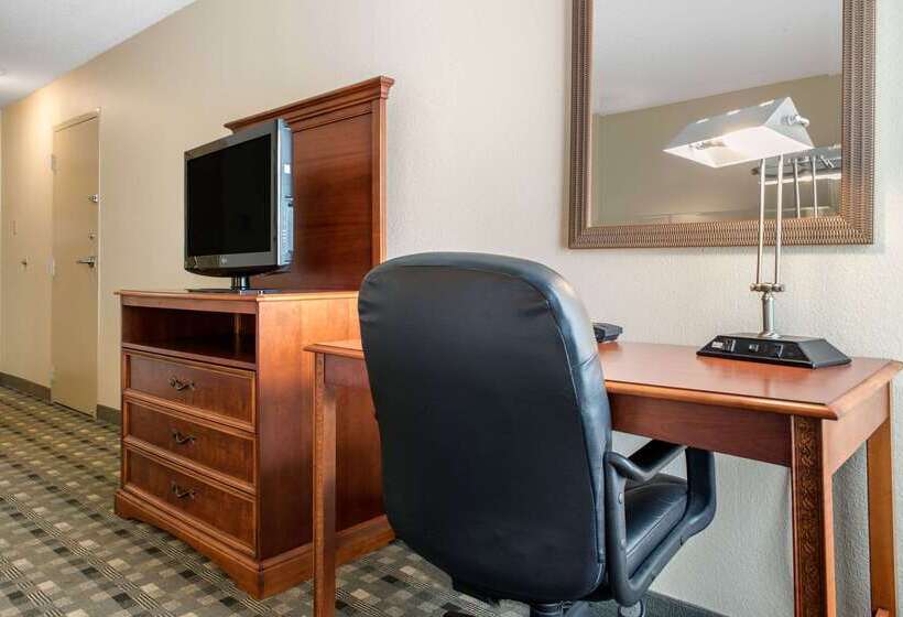 Quality Hotel Conference Center Cincinnati Blue Ash