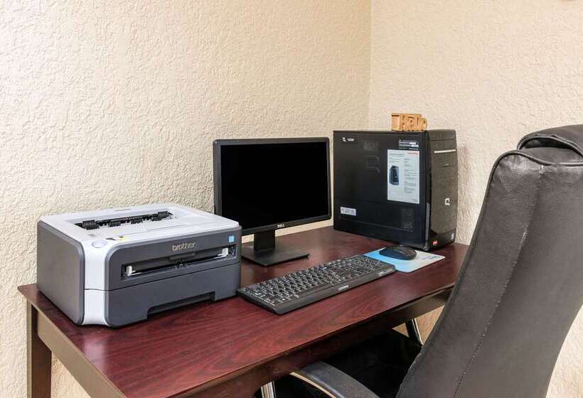 فندق Quality Inn