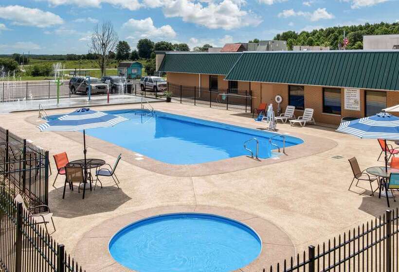 فندق Quality Inn