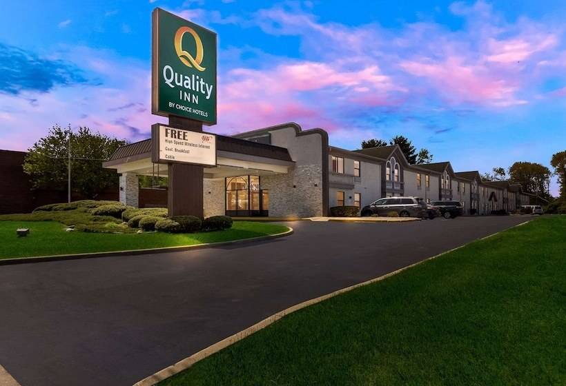 هتل Quality Inn South Bend Near Notre Dame