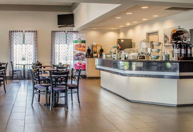 酒店 Quality Inn & Suites At Airport Blvd I65