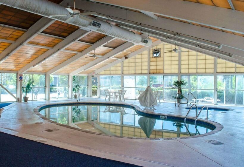 酒店 Quality Inn & Suites At Airport Blvd I65