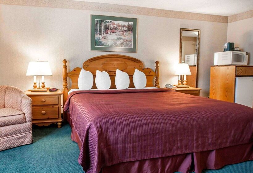فندق Quality Inn & Suites Bremerton Near Naval Shipyard