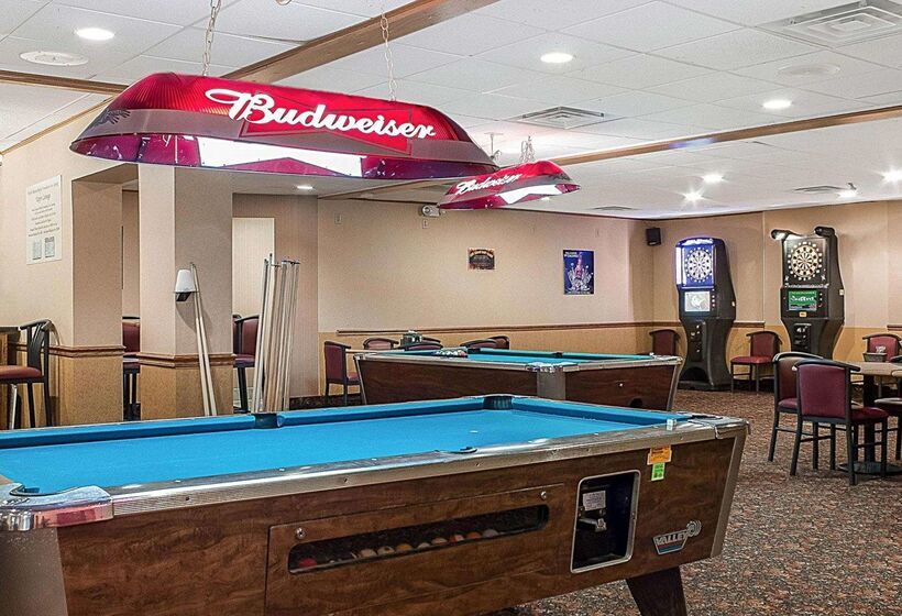 فندق Baymont By Wyndham Jamestown Conference Center & Water Park