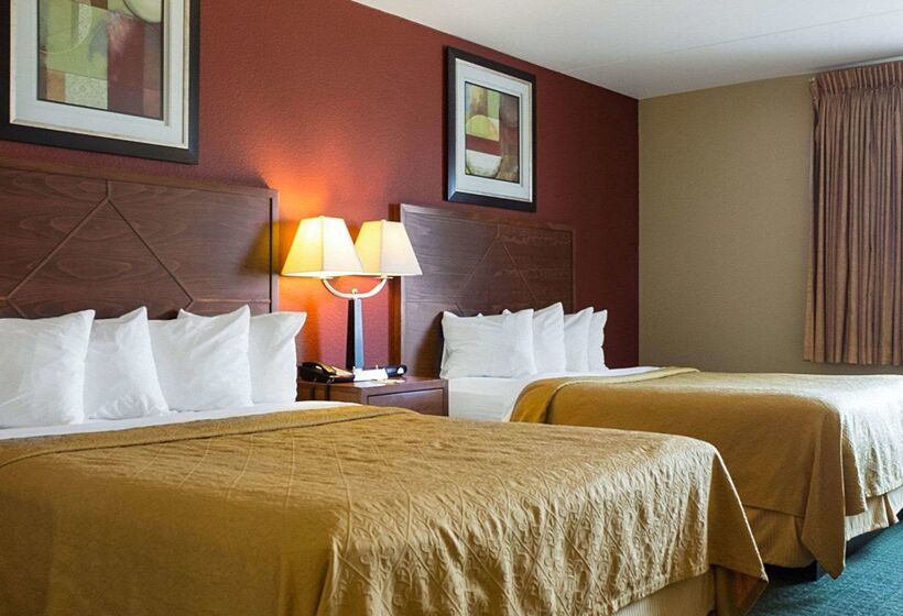 فندق Baymont By Wyndham Jamestown Conference Center & Water Park