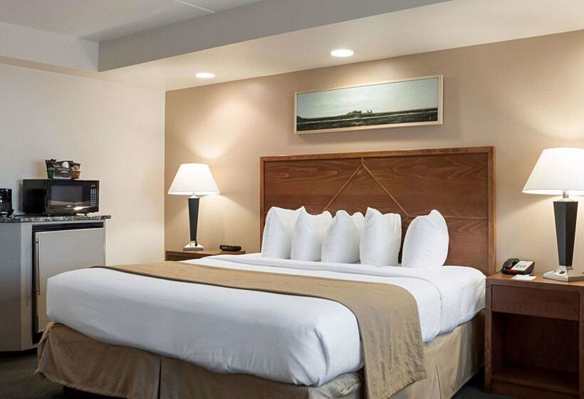 فندق Baymont By Wyndham Jamestown Conference Center & Water Park