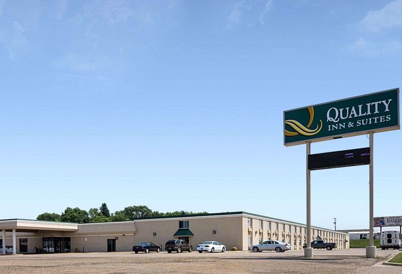 فندق Baymont By Wyndham Jamestown Conference Center & Water Park