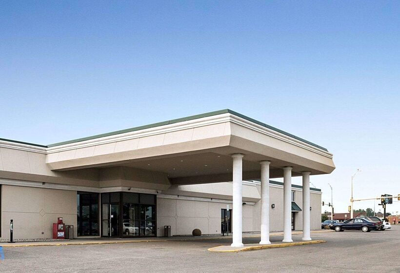 فندق Baymont By Wyndham Jamestown Conference Center & Water Park