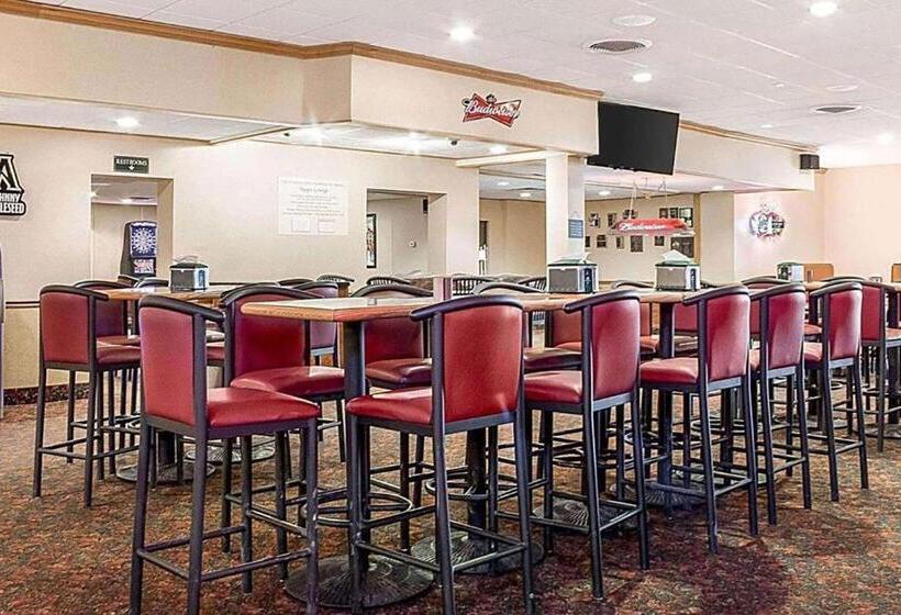 فندق Baymont By Wyndham Jamestown Conference Center & Water Park