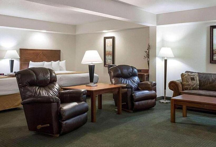 فندق Baymont By Wyndham Jamestown Conference Center & Water Park