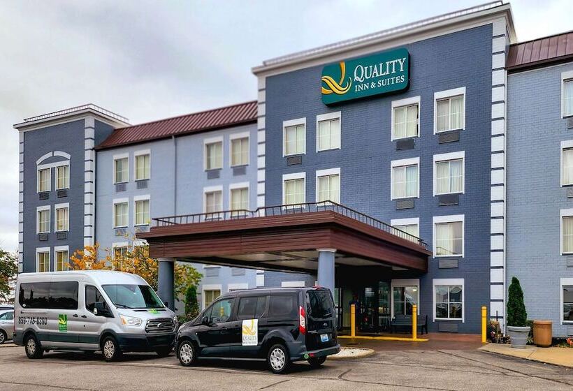 ホテル Quality Inn & Suites Cvg Airport