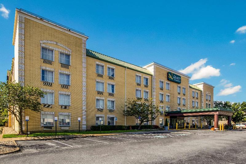 ホテル Quality Inn & Suites Cvg Airport