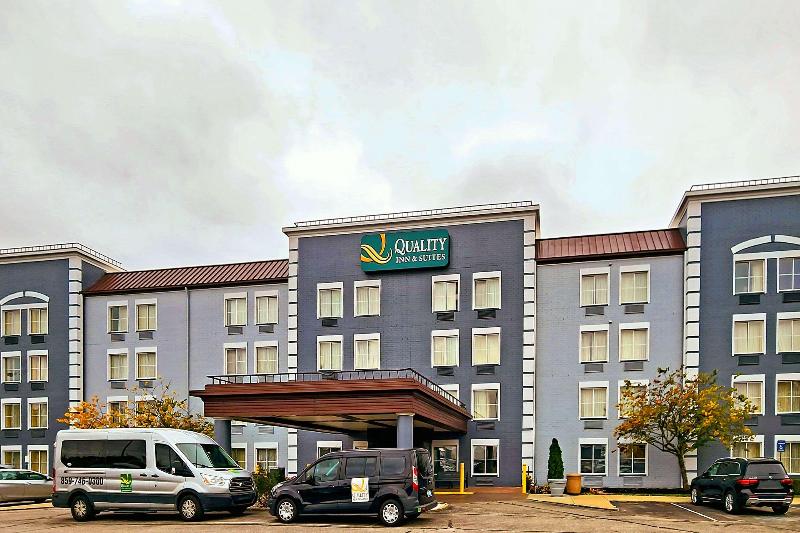 ホテル Quality Inn & Suites Cvg Airport