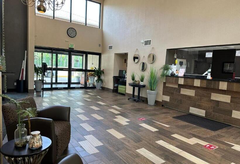 Отель Quality Inn & Suites Exmore