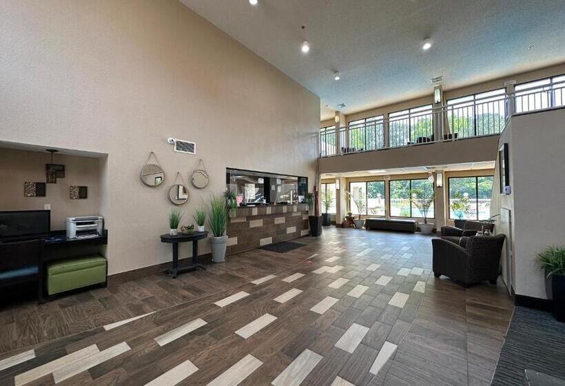 Отель Quality Inn & Suites Exmore