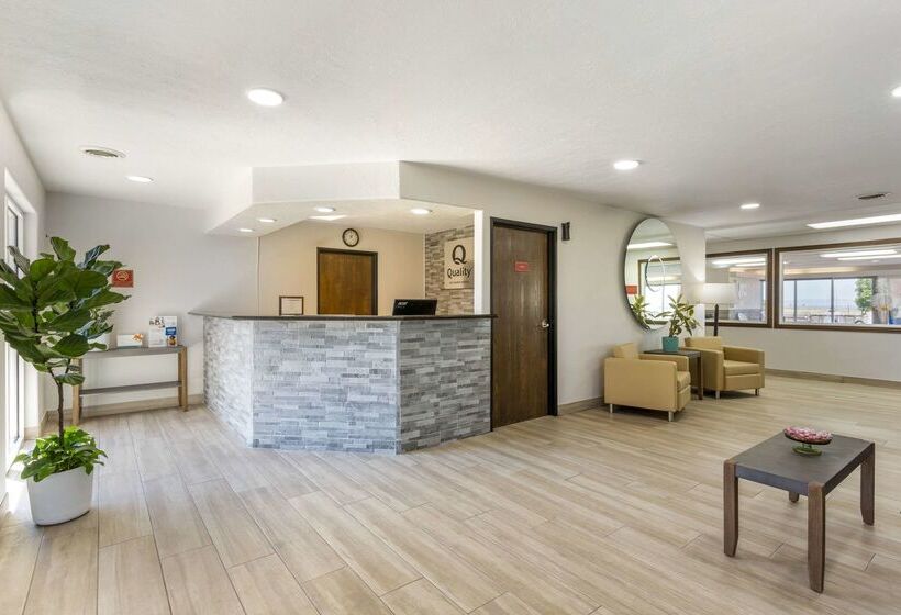 هتل Quality Inn & Suites Fillmore I15