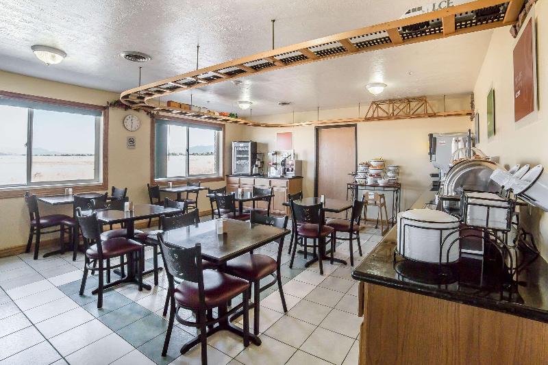 هتل Quality Inn & Suites Fillmore I15