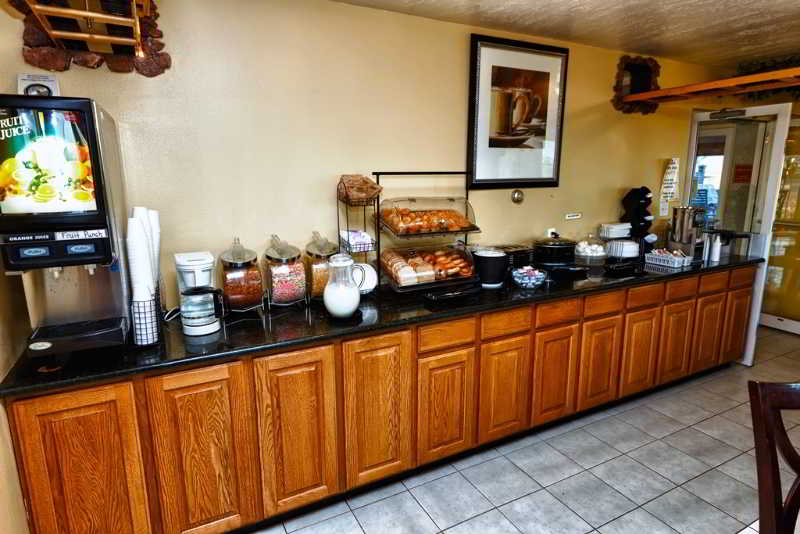 هتل Quality Inn & Suites Fillmore I15