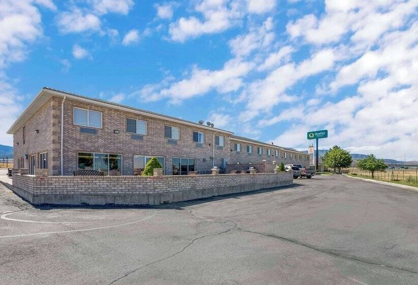 هتل Quality Inn & Suites Fillmore I15