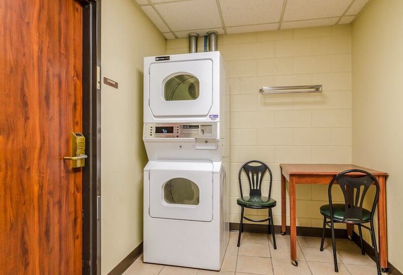 ホテル Red Roof Inn & Conference Center Wichita Airport