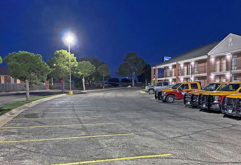 فندق Rodeway Inn