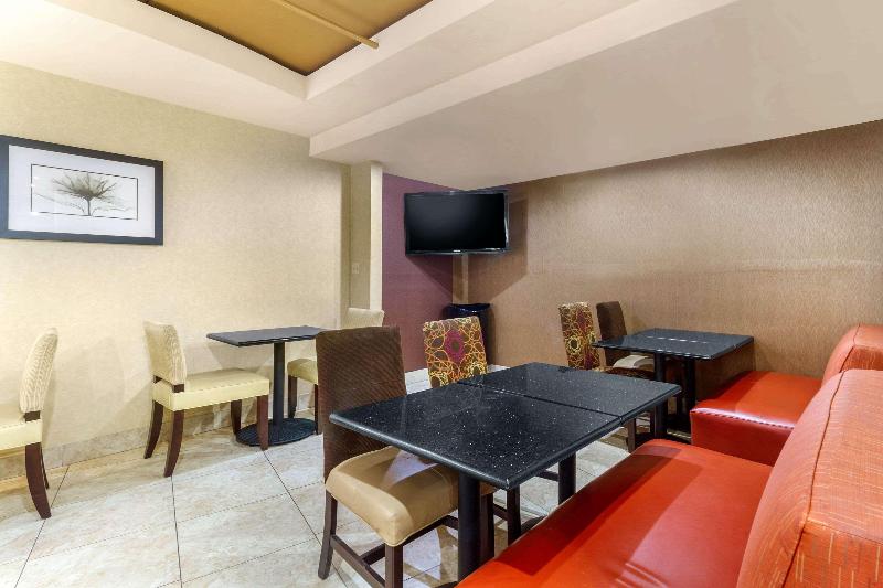호텔 Sleep Inn & Suites West Knoxville