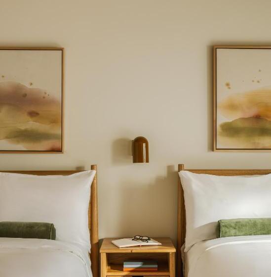 فندق Sonder Woods Cove