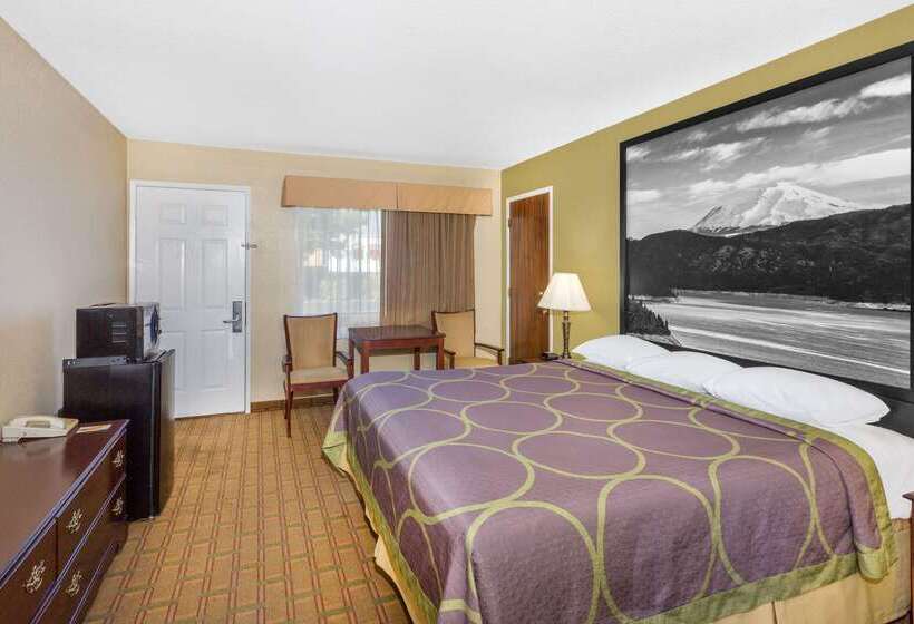 בית מלון כפרי Super 8 By Wyndham Corning