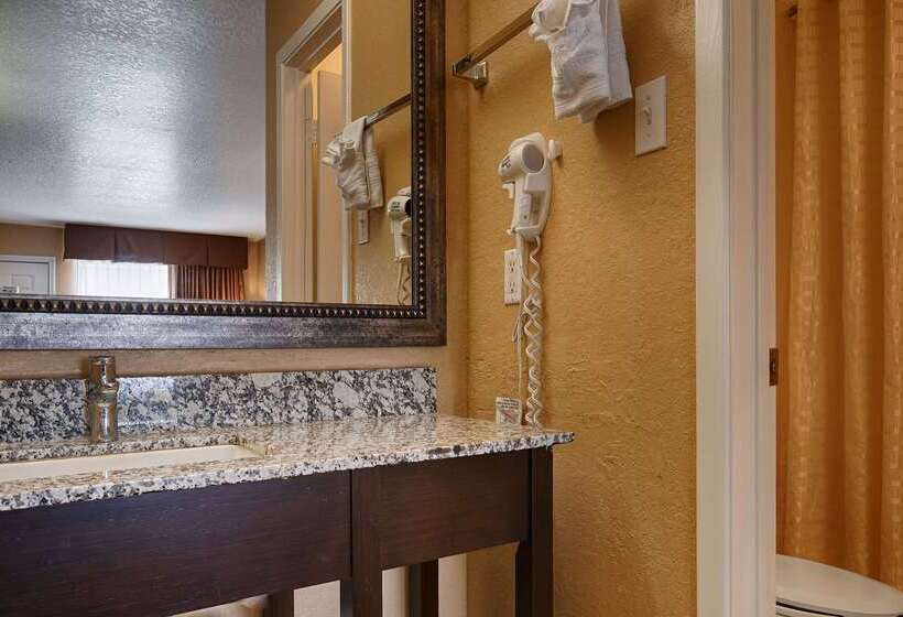 Surestay Hotel By Best Western Floresville