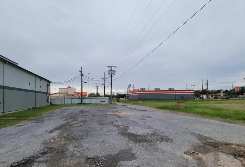 호텔 Texas Inn And Suites Raymondville