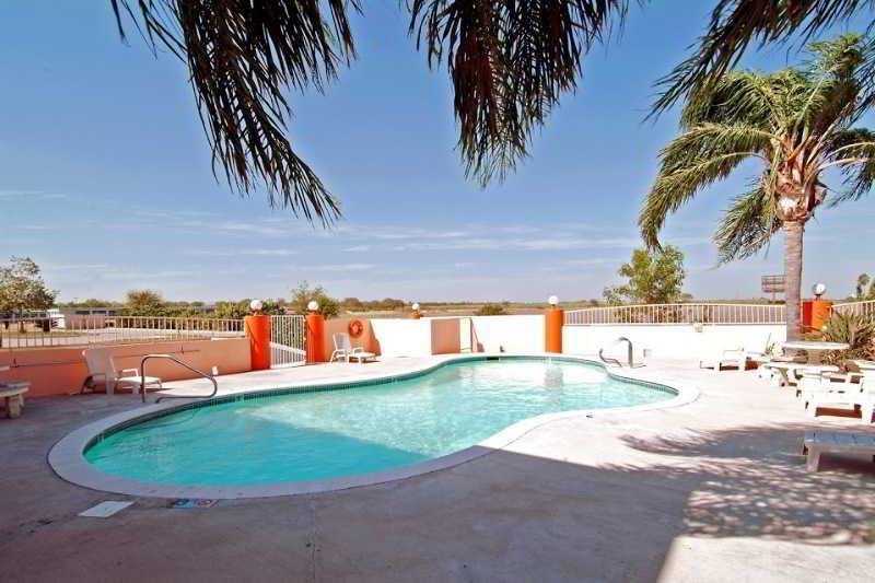 호텔 Texas Inn And Suites Raymondville