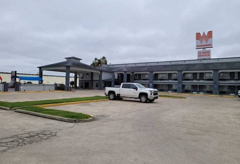 ホテル Texas Inn And Suites Raymondville
