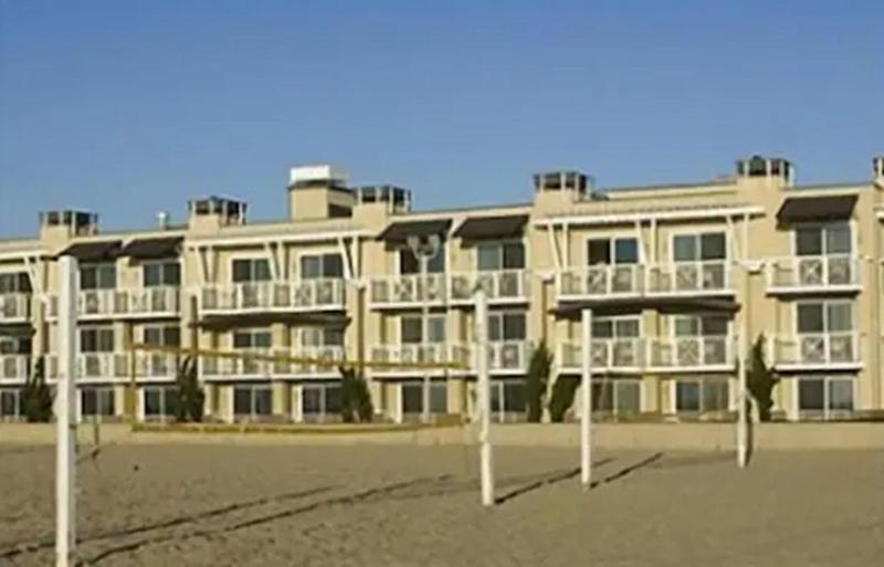 Beach House Hotel At Hermosa Beach