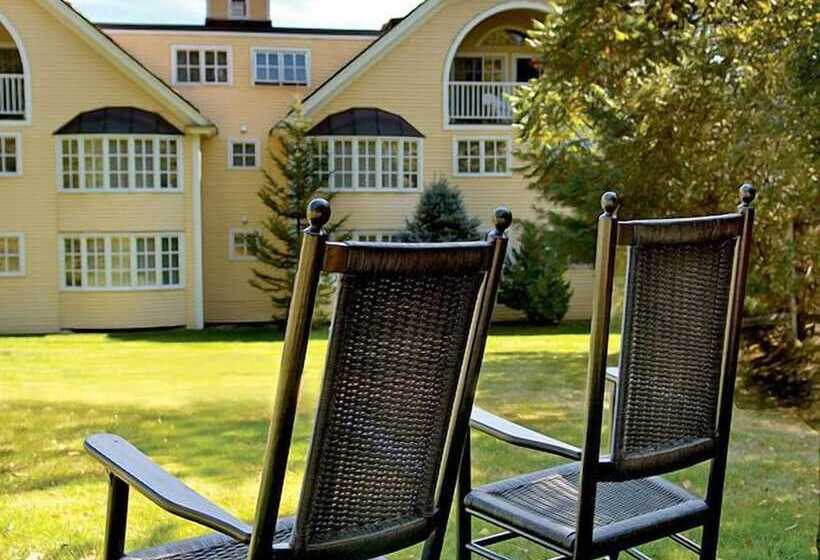 هتل The Grand At Bedford Village Inn