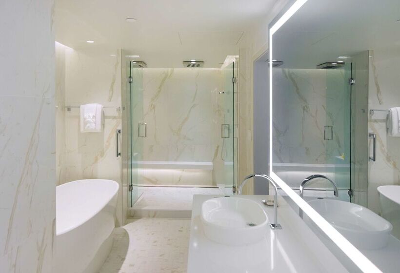 בית מלון כפרי The Benson Portland, Curio Collection By Hilton