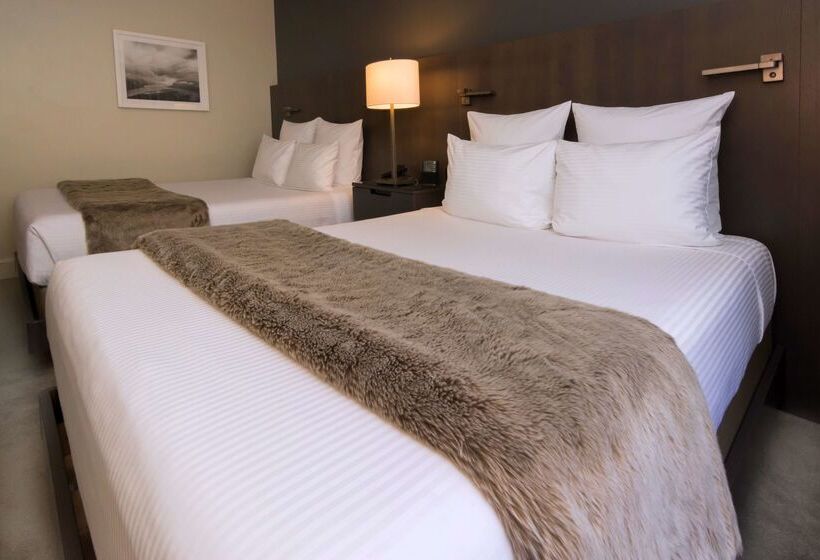 בית מלון כפרי The Benson Portland, Curio Collection By Hilton