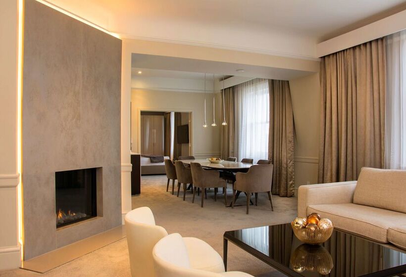 בית מלון כפרי The Benson Portland, Curio Collection By Hilton