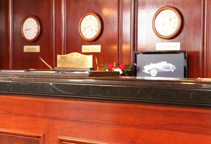 בית מלון כפרי The Benson Portland, Curio Collection By Hilton