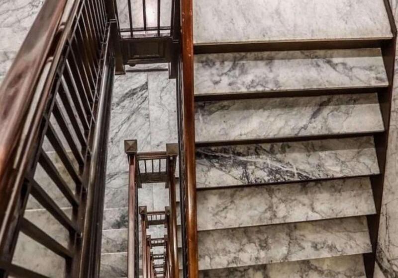 בית מלון כפרי The Benson Portland, Curio Collection By Hilton