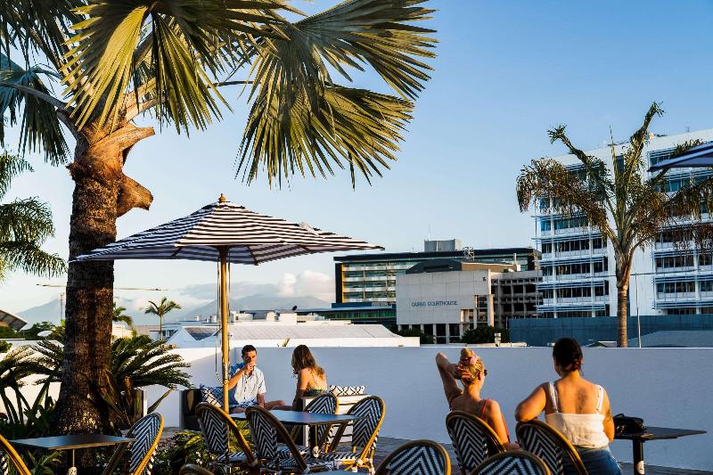 בית מלון כפרי The Benson Portland, Curio Collection By Hilton