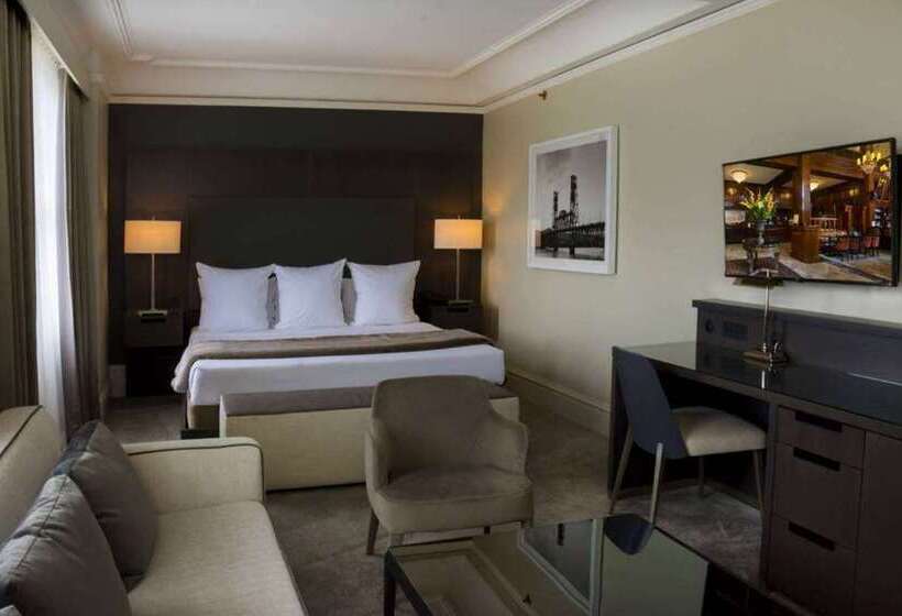 בית מלון כפרי The Benson Portland, Curio Collection By Hilton